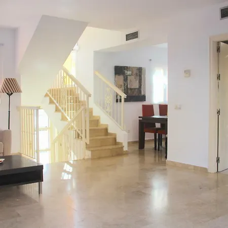 Holiday home Condes De Iza Large Townhouse Sleeps 8 Rdr122 Marbella