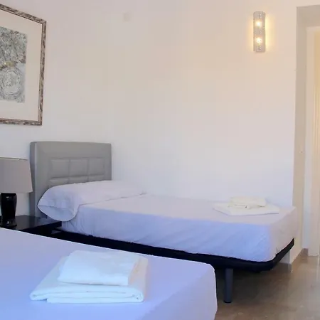 Holiday home Condes De Iza Large Townhouse Sleeps 8 Rdr122 Marbella