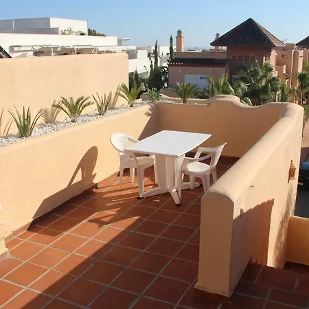 Holiday home Condes De Iza Large Townhouse Sleeps 8 Rdr122 *